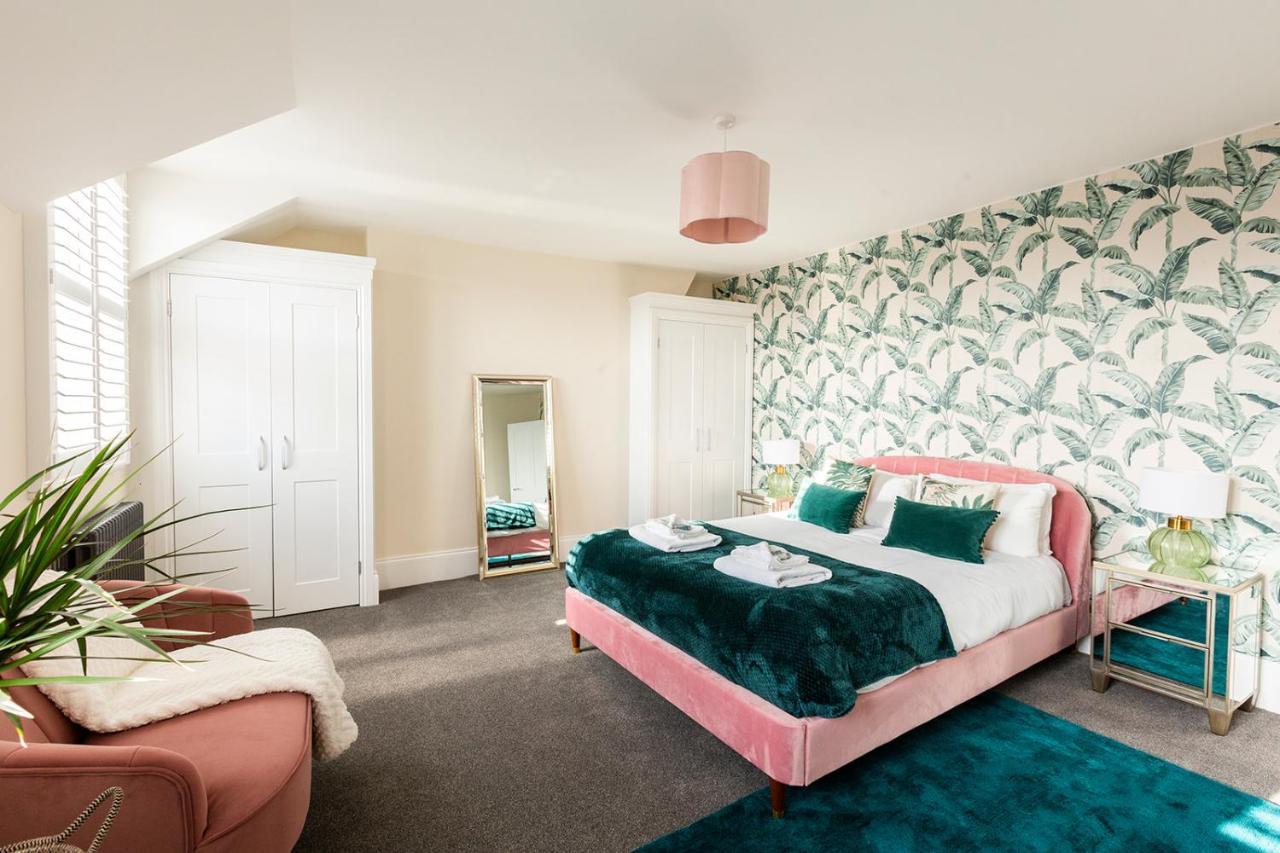 Stunning Seaside Apartment Over 3 Floors Near Margate Westgate-on-Sea Exterior photo