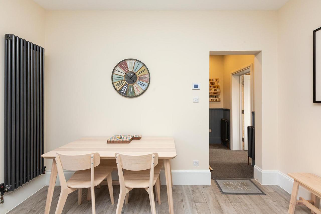 Stunning Seaside Apartment Over 3 Floors Near Margate Westgate-on-Sea Exterior photo